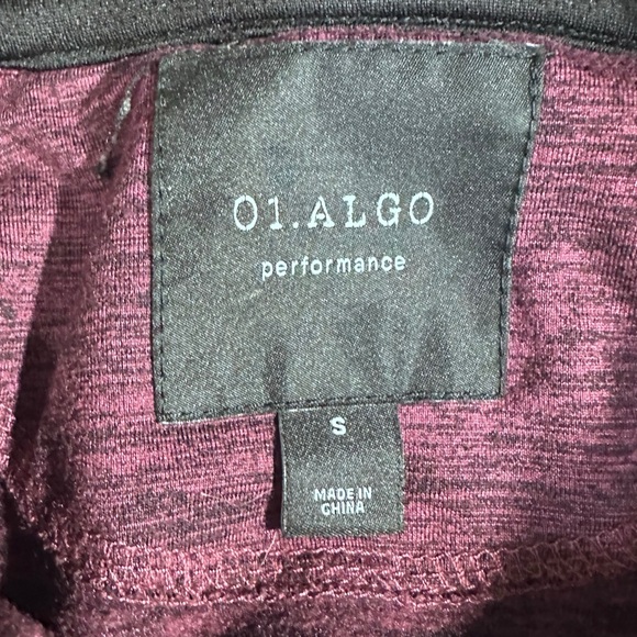 01. ALGO Performance Heathered Cranberry Hoodie [M21] - Picture 8 of 9